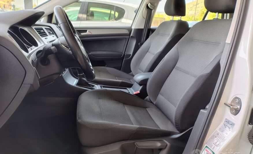 Volkswagen Golf 1.6 TDI 110 CV 5p. Highline BlueMo