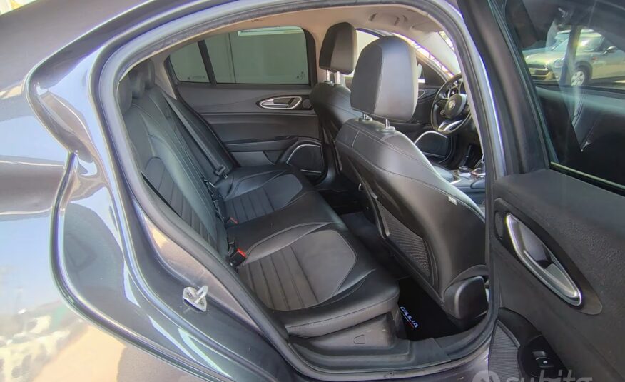 Alfa Romeo Giulia 2.2 Turbodiesel 160 CV AT8 Sprin