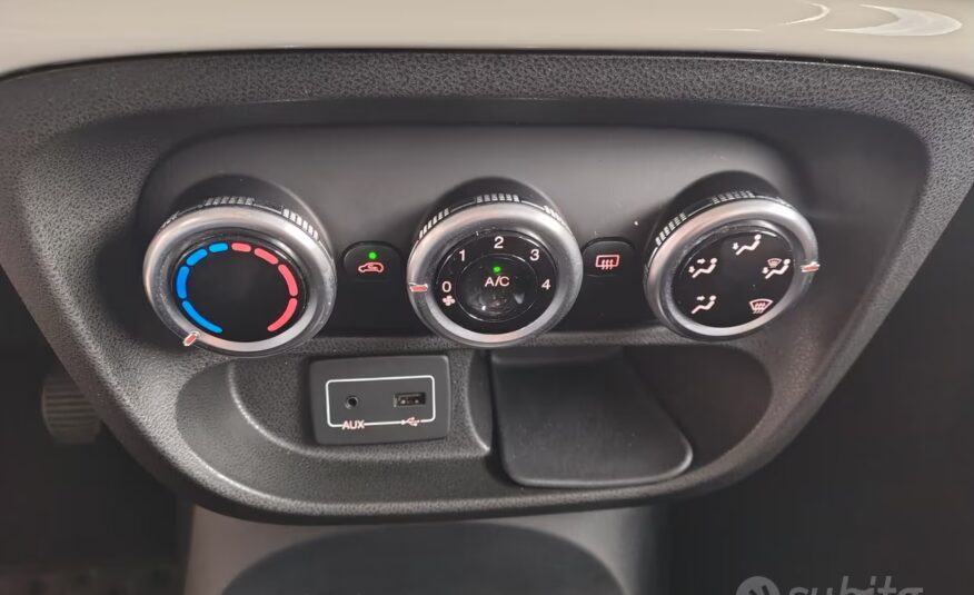 Fiat 500L 1.4 95 CV Lounge