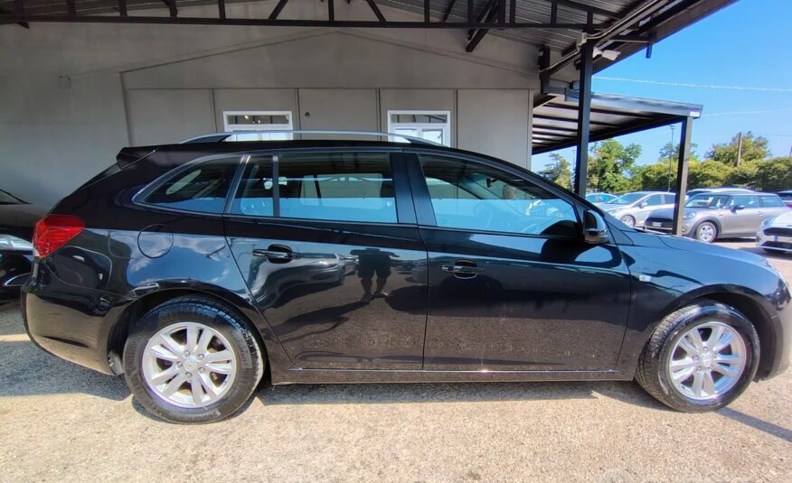 Chevrolet Cruze 1.7 Diesel Station Wagon LTZ