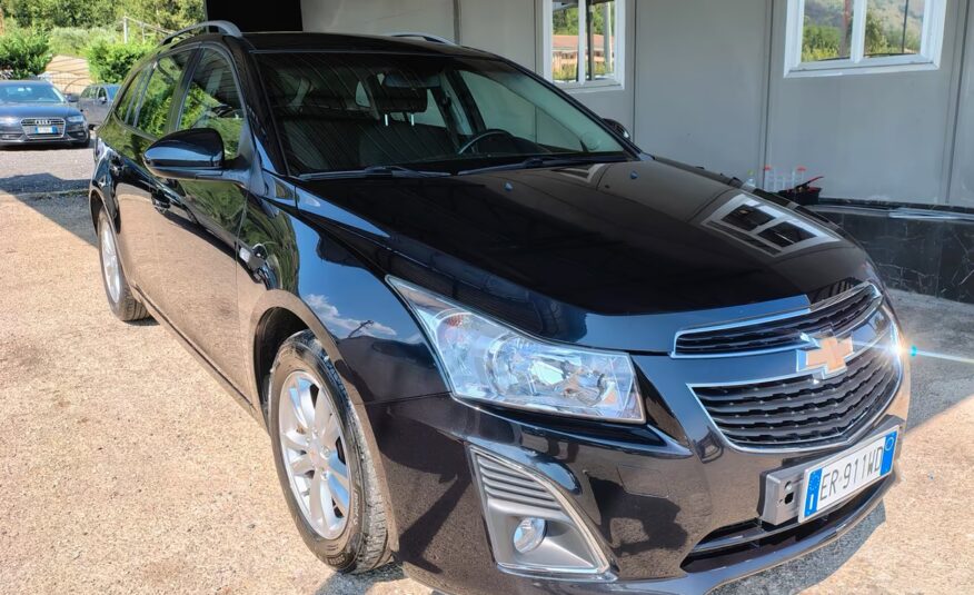 Chevrolet Cruze 1.7 Diesel Station Wagon LTZ