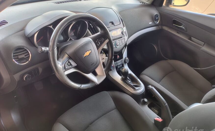 Chevrolet Cruze 1.7 Diesel Station Wagon LTZ