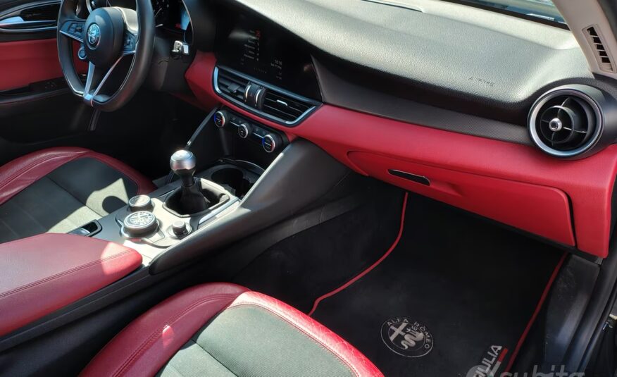 Alfa Romeo Giulia 2.2 Turbodiesel 180 CV Super