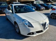 Alfa Romeo Giulietta 1.6 JTDm-2 105 CV Distinctive