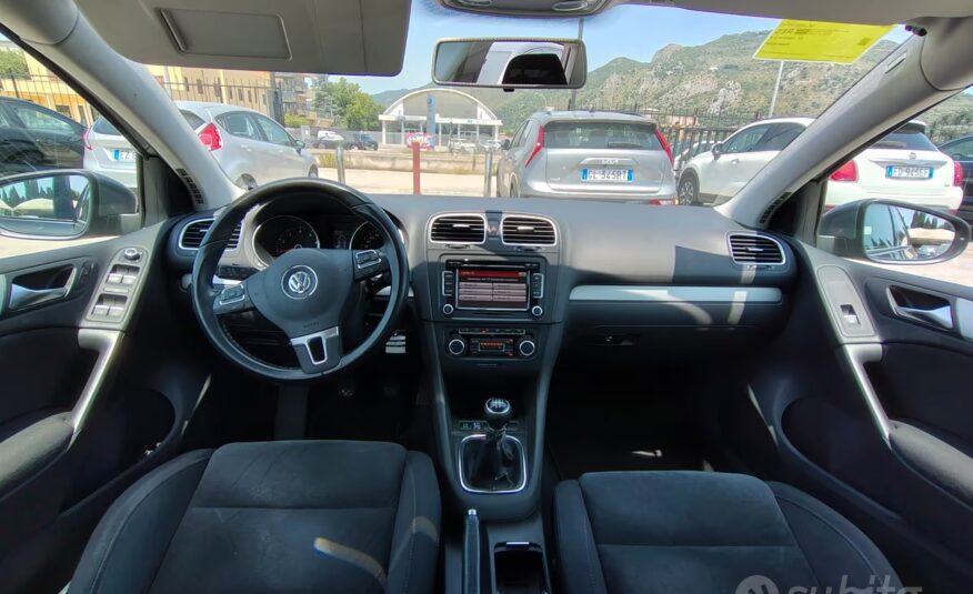 Volkswagen Golf 1.6 Highline BiFuel
