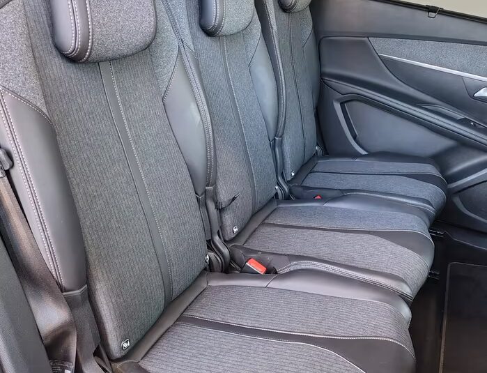 Peugeot 5008 BlueHDi 130 S&S EAT8 Allure