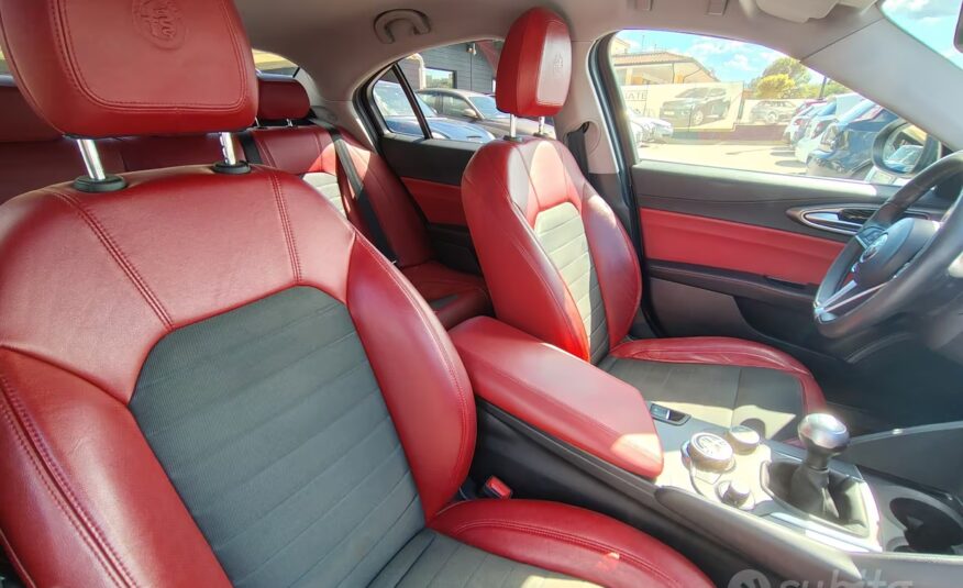 Alfa Romeo Giulia 2.2 Turbodiesel 180 CV Super