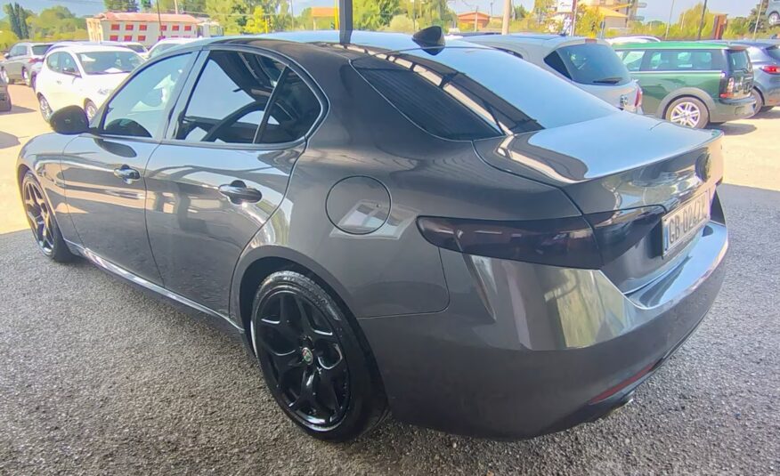 Alfa Romeo Giulia 2.2 Turbodiesel 160 CV AT8 Sprin