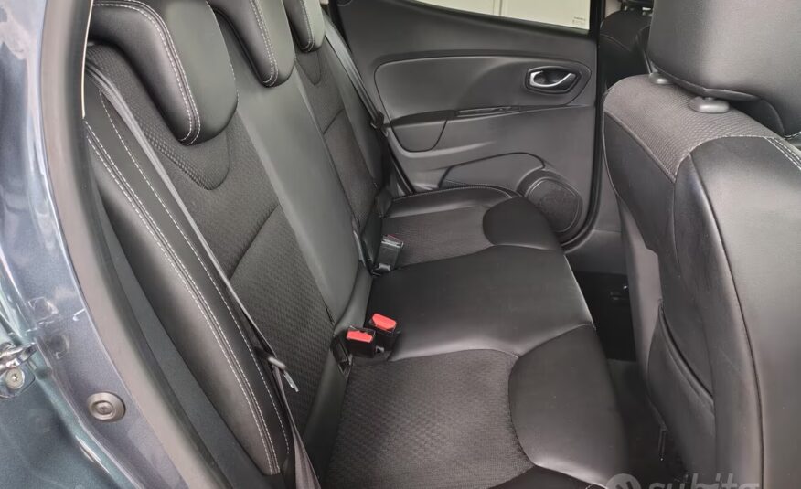 Renault Clio TCe 12V 90 CV 5 porte Moschino Life