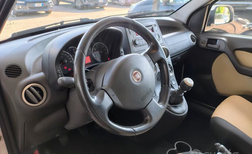 Fiat Panda 1.3 MJT 16V DPF 4×4 Cross IMPECCABILE