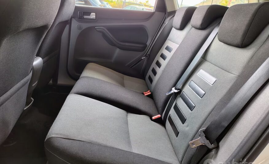 Ford Focus 1.6 TDCi (110CV) SW Tit. DPF