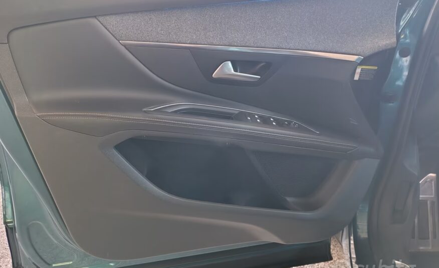 Peugeot 5008 BlueHDi 130 S&S EAT8 Allure