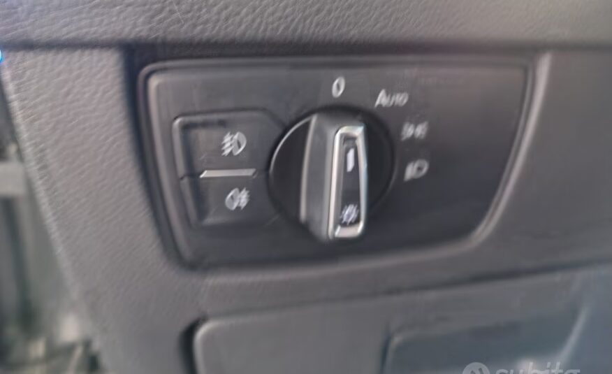 Volkswagen Passat 1.4 TSI DSG 2019 Trendline BlueM