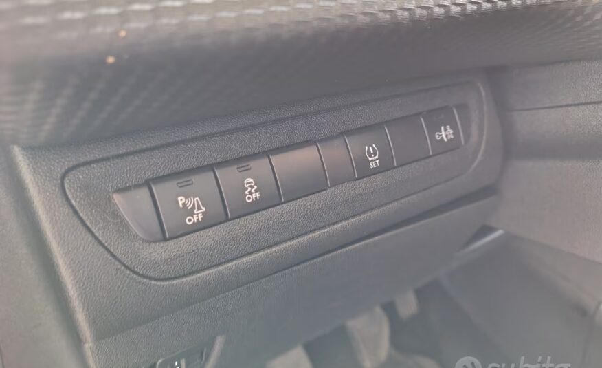 Peugeot 2008 PureTech 82 Allure