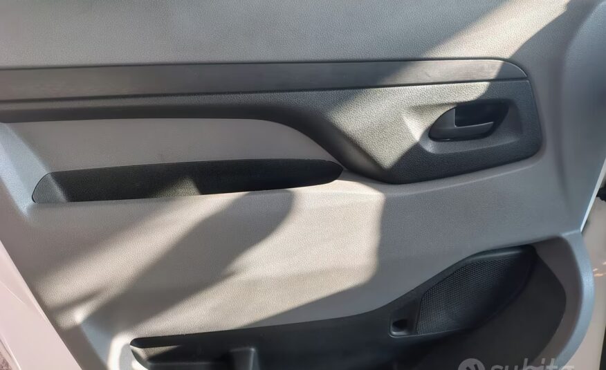 Peugeot Expert BlueHDi 140 S&S EAT8 PL-TN Combi St