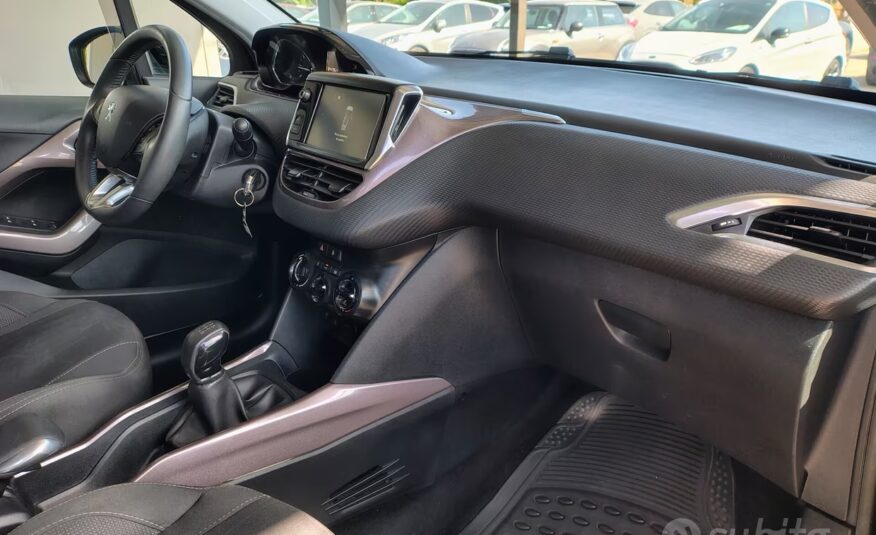 Peugeot 2008 PureTech 82 Allure