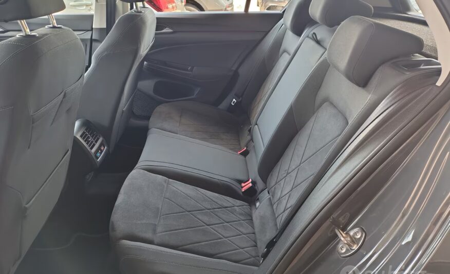 Volkswagen Golf 1.5 eTSI 150 CV EVO ACT DSG 1st Ed