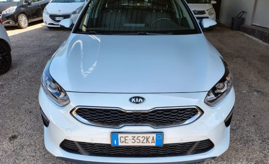 Kia Ceed 1.6 CRDi 136 CV MHEV DCT SW Style