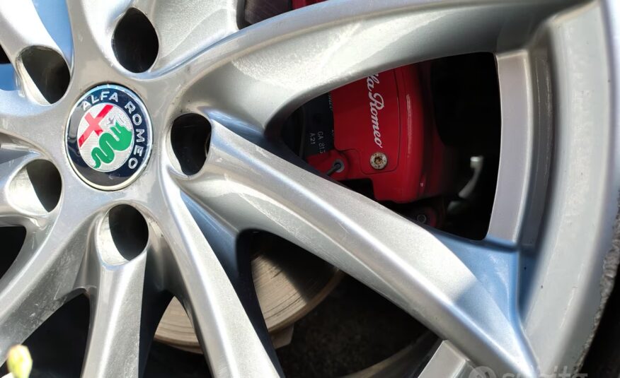 Alfa Romeo Giulia 2.2 Turbodiesel 180 CV Super