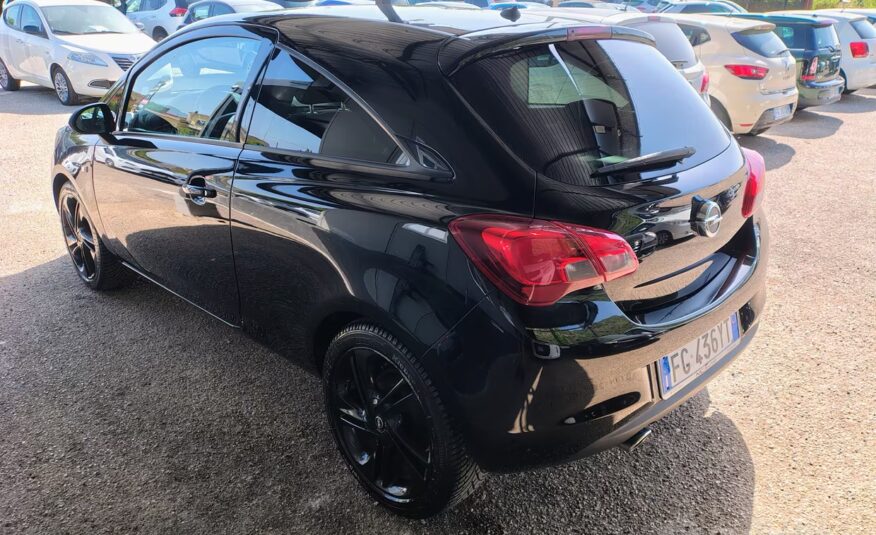 Opel Corsa 1.3 CDTI Coupé b-Color