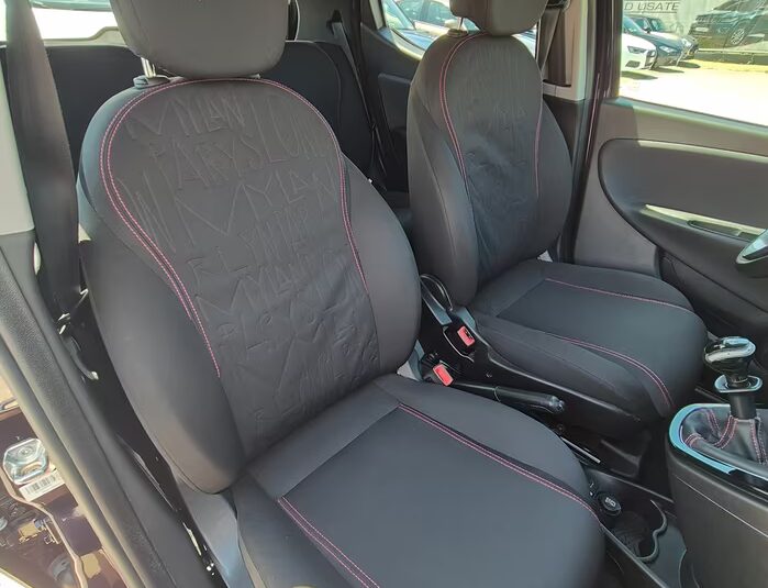 Lancia Ypsilon 1.2 69 CV 5 porte S&S Platinum