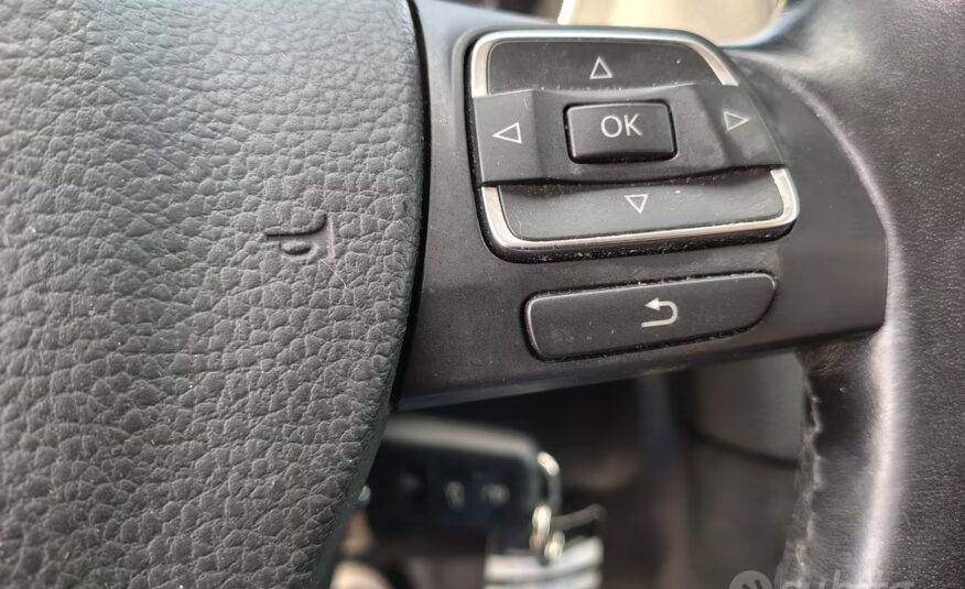Volkswagen Golf 1.6 Highline BiFuel