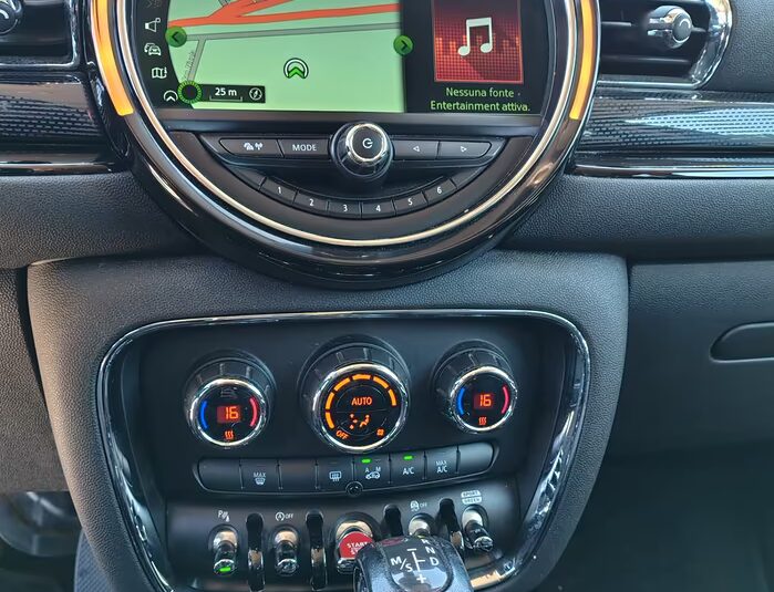 Mini Clubman 2.0 Cooper SD 190cv Automatica