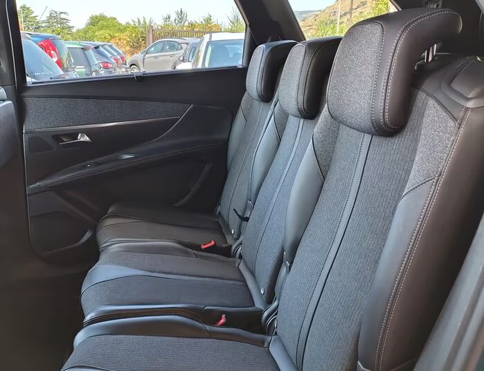 Peugeot 5008 BlueHDi 130 S&S EAT8 Allure