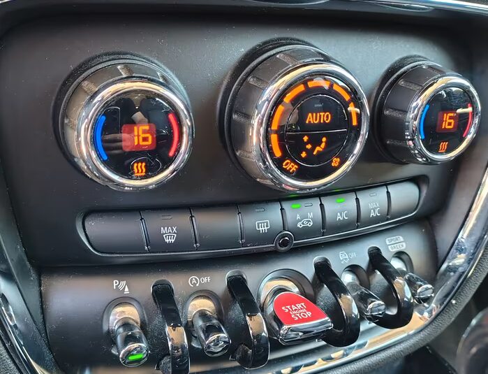 Mini Clubman 2.0 Cooper SD 190cv Automatica