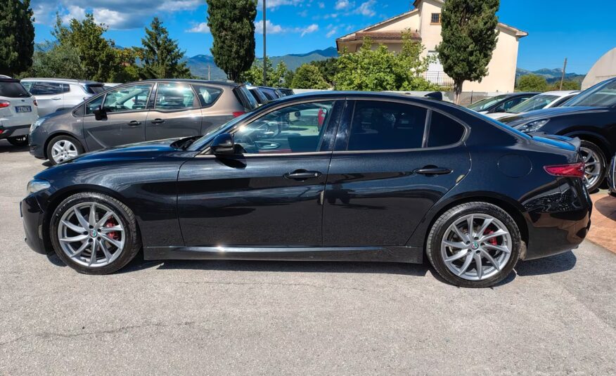 Alfa Romeo Giulia 2.2 Turbodiesel 180 CV Super