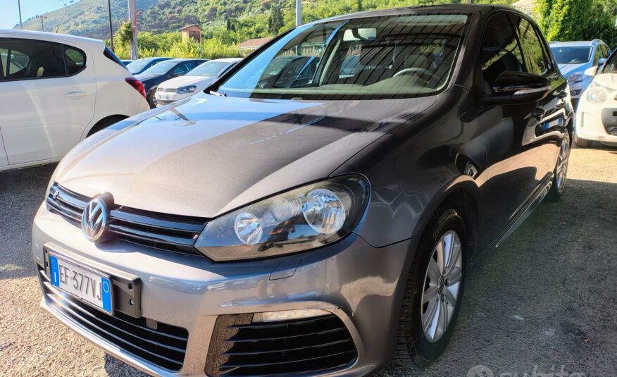 Volkswagen Golf 1.2 TSI 5p. Comf. BlueM. Tech. RLI