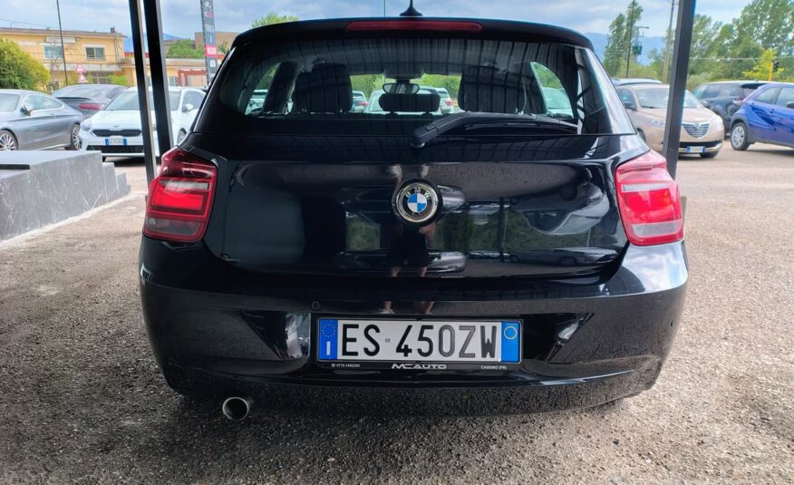Bmw 114 114d 5p. Unique