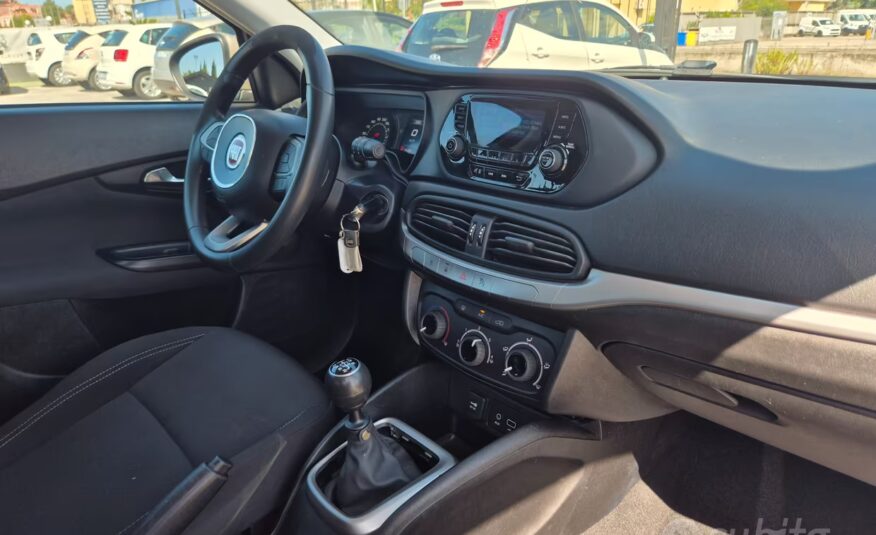 Fiat Tipo 1.4 5 porte Lounge