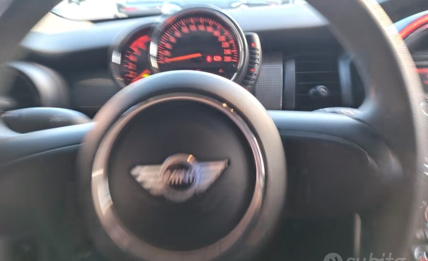 Mini Mini 1.5 One D Business