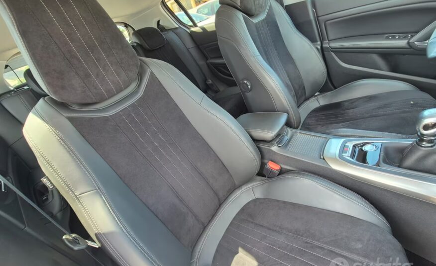 Peugeot 308 1.6 e-HDi 115 CV Stop&Start Allure