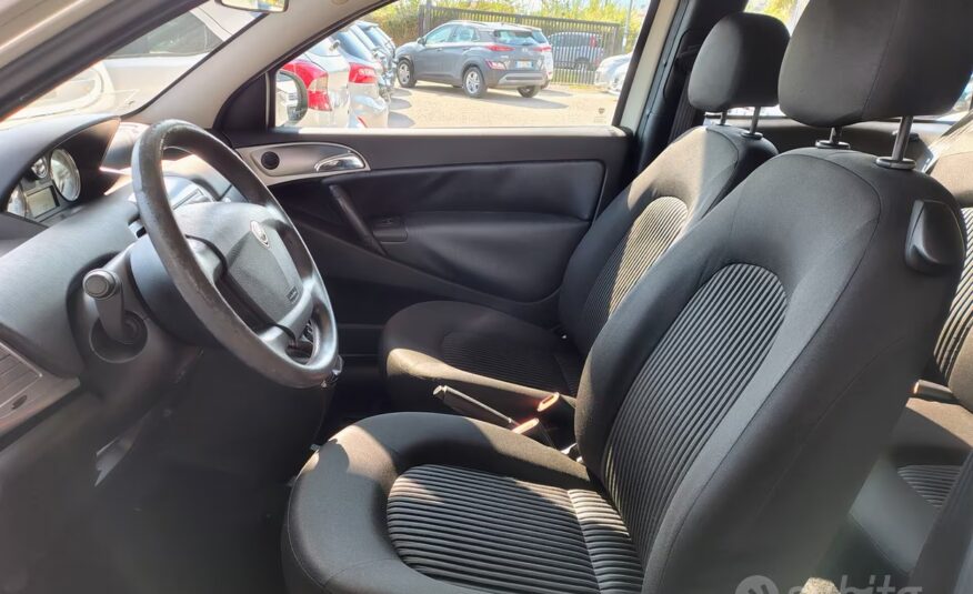 Lancia Ypsilon 1.2 Elle