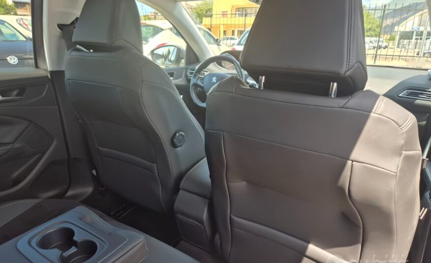 Peugeot 308 1.6 e-HDi 115 CV Stop&Start Allure