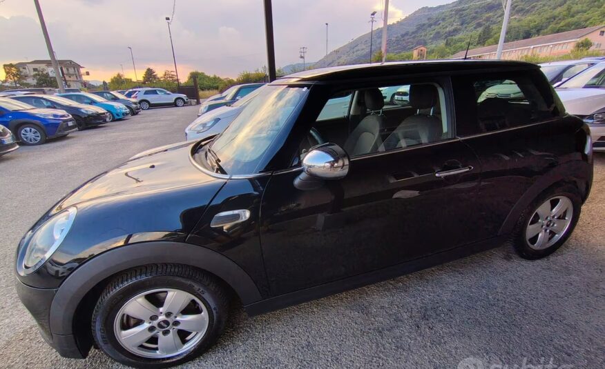 Mini Mini 1.5 One D Business