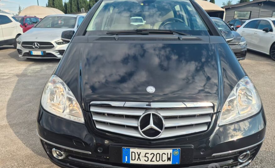 Mercedes-benz A 170 BlueEFFICIENCY Avantgarde