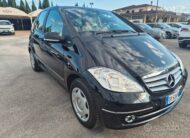 Mercedes-benz A 170 BlueEFFICIENCY Avantgarde