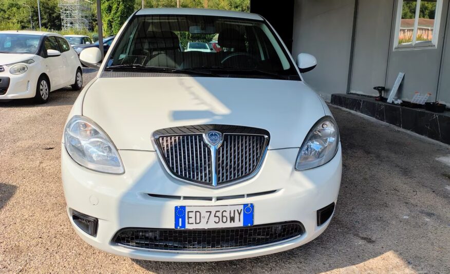Lancia Ypsilon 1.2 Elle