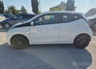 Toyota Aygo 1.0 VVT-i 69 CV 5 porte x-clusiv