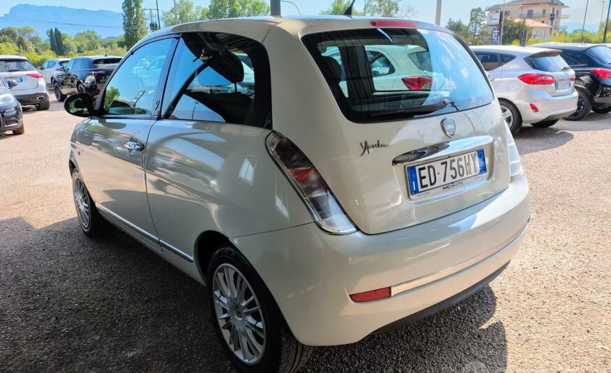 Lancia Ypsilon 1.2 Elle