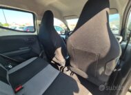 Toyota Aygo 1.0 VVT-i 69 CV 5 porte x-clusiv