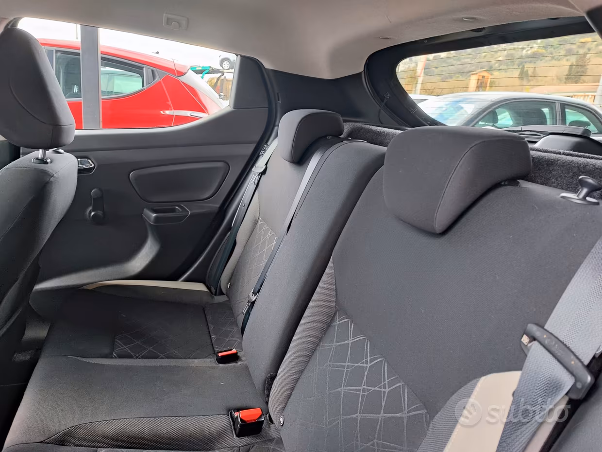 Nissan Micra 1.5 dCi 8V 5 porte Tekna