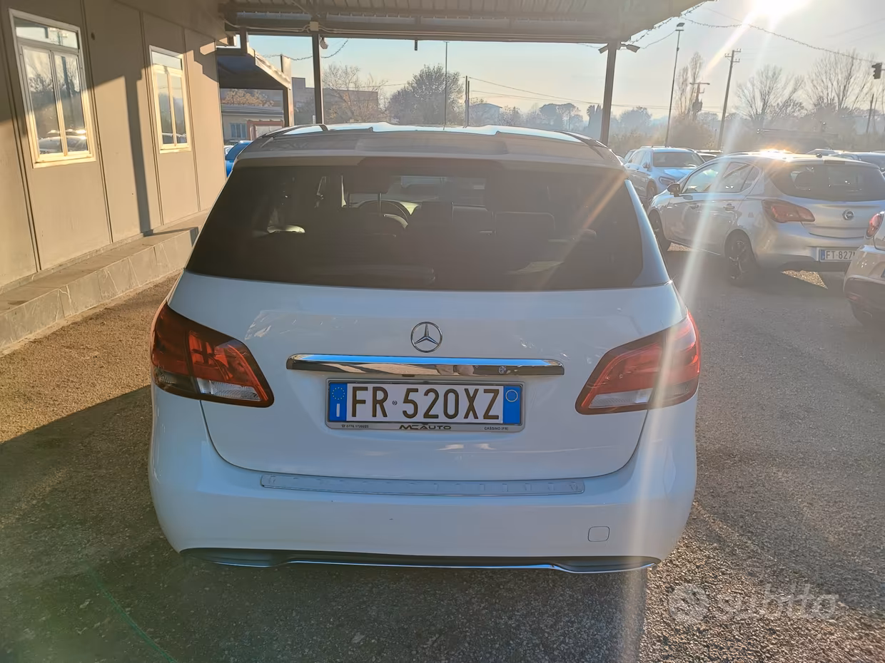 Mercedes-benz B 180 d Automatic Premium
